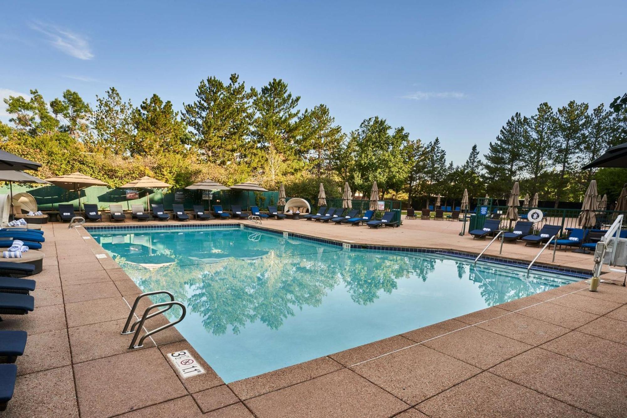 The Inverness Denver, A Hilton Golf & Spa Resort Englewood Luaran gambar